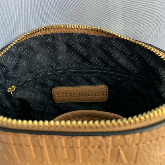 Steve Madden Brown Crossbody Bag - Picture 5 of 5